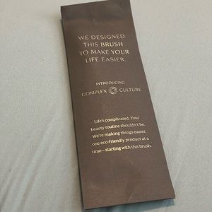 Complex Cosmetics All Over Highlight brush